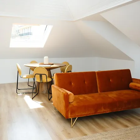 Stylish & Quite Flat In Centre - Cais Do Sodre Apartmán