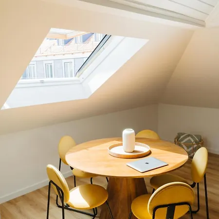 Stylish & Quite Flat In Centre - Cais Do Sodre Apartment Lissabon