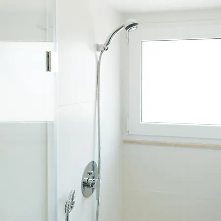 Stylish & Quite Flat In Centre - Cais Do Sodre Apartment